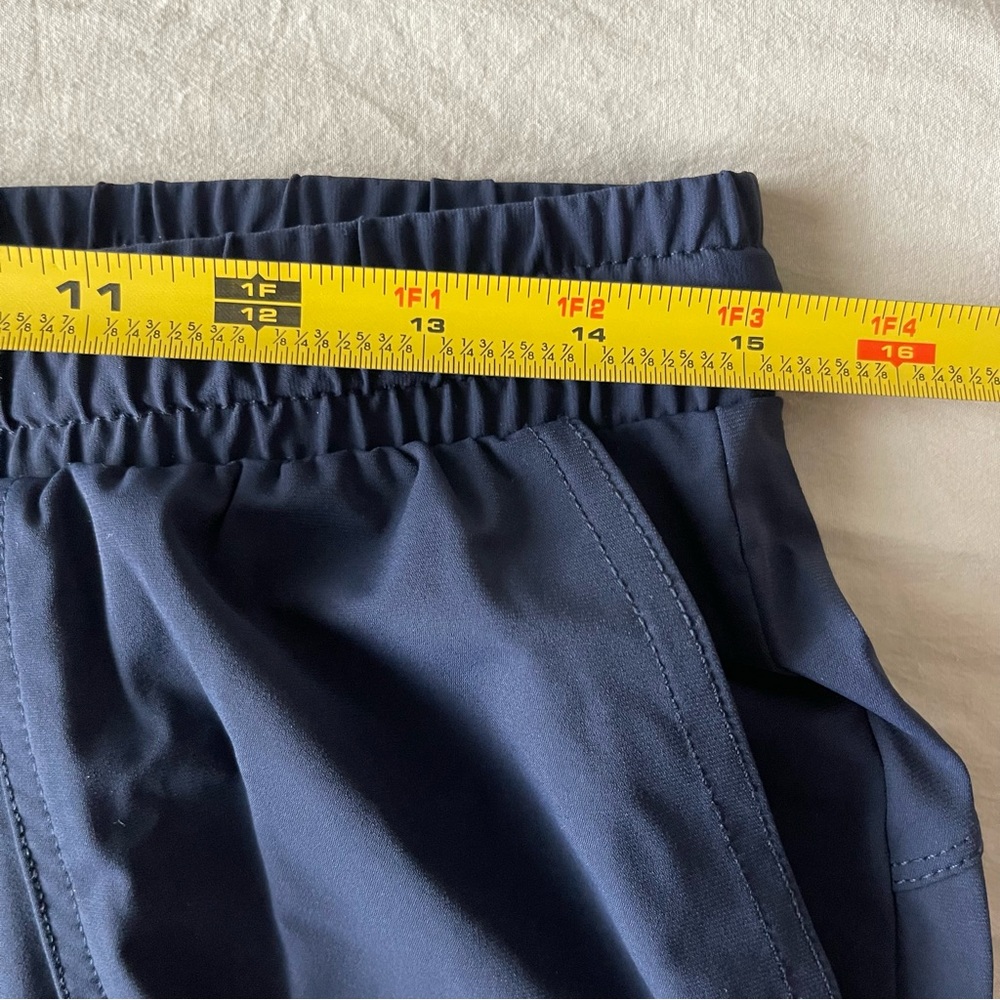 Fabletics Like New Navy Joggers Size Medium Lightweight - Picture 4 of 6